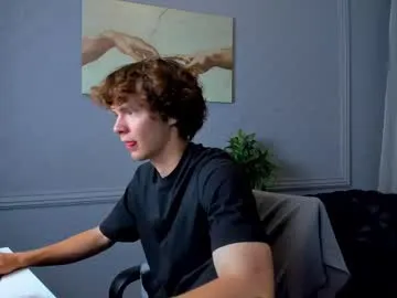 kai101010 – webcam model profile photo Image 3