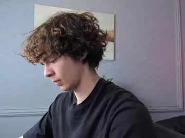 kai101010 – webcam model profile photo Image 7