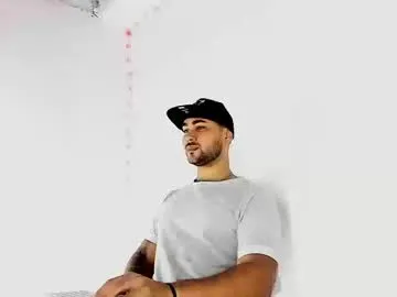 octavarium211 – webcam model profile photo Image 10