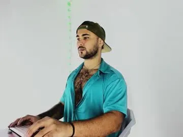 octavarium211 – webcam model profile photo Image 12