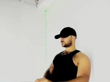 octavarium211 – webcam model profile photo Image 13