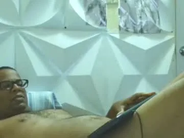 PrettyKatea – webcam model profile photo Image 6