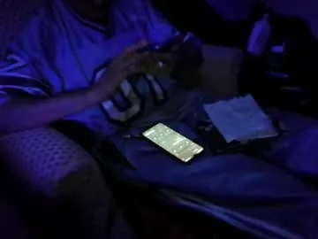 little_daniell – webcam model profile photo Image 18