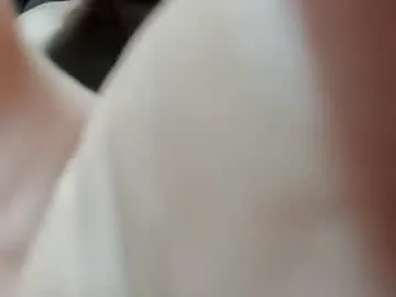 little_daniell – webcam model profile photo Image 9