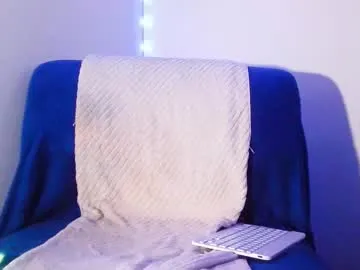 octavarium211 – webcam model profile photo Image 12