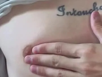 kai101010 – webcam model profile photo Image 10