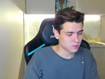 Allla – webcam model profile photo Image 6