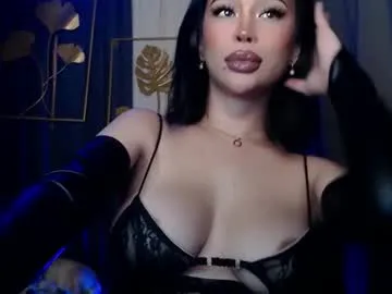 LinaTwins – webcam model profile photo Image 12