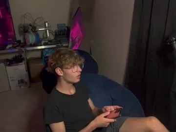 fleeting_love – webcam model profile photo Image 5