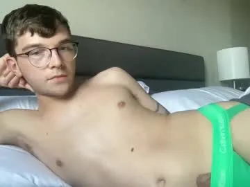 oypo – webcam model profile photo Image 6