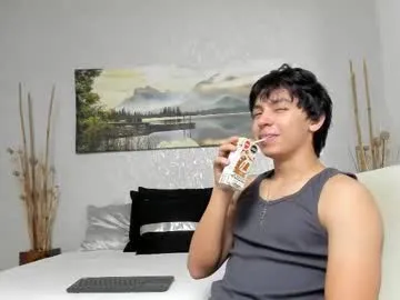 octavarium211 – webcam model profile photo Image 14