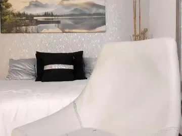 octavarium211 – webcam model profile photo Image 15