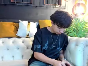 octavarium211 – webcam model profile photo Image 6