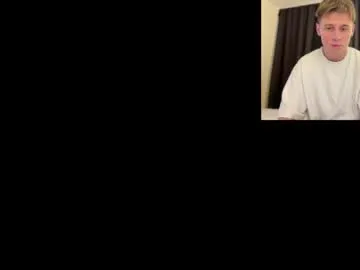 Twolatte1520 – webcam model profile photo Image 5