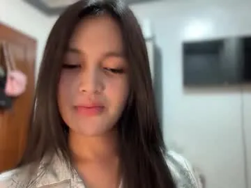 Taanni – webcam model profile photo Image 19