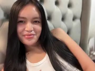 Taanni – webcam model profile photo Image 4