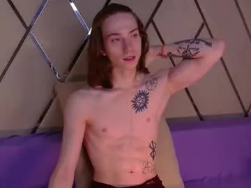 kingdanny_8 – webcam model profile photo Image 17