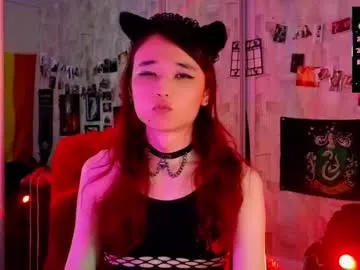 IORio2 – webcam model profile photo Image 13