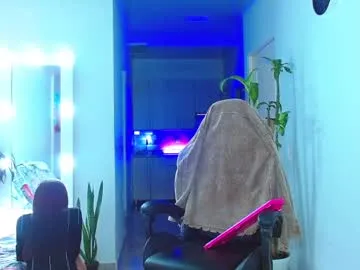 hina_porn – webcam model profile photo Image 5