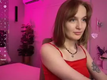 elisonni – webcam model profile photo Image 9