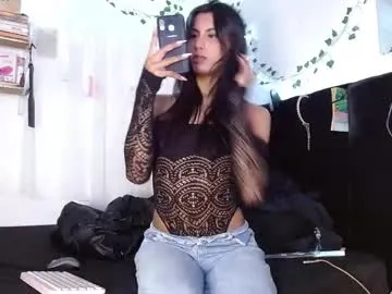 arimass – webcam model profile photo Image 4