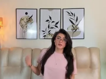 sweetlaurasaenz – webcam model profile photo Image 10