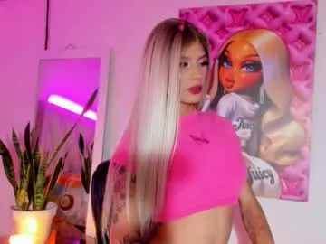 ashlynmay – webcam model profile photo Image 2
