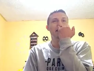 VIKITOMMY – webcam model profile photo Image 5