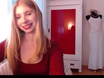 HopeHeaven – webcam model profile photo Image 3