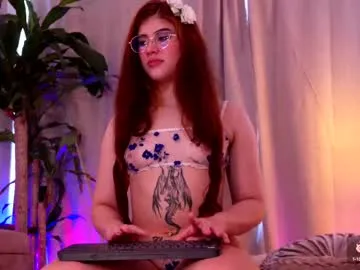 Ptashkaa – webcam model profile photo Image 12