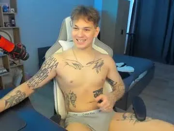 raisawetsx – webcam model profile photo Image 17