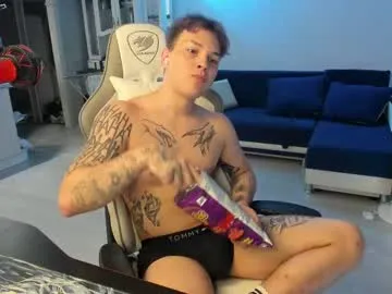 raisawetsx – webcam model profile photo Image 5