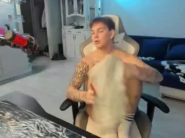 raisawetsx – webcam model profile photo Image 7