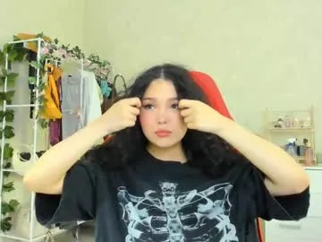 pantyless – webcam model profile photo Image 11