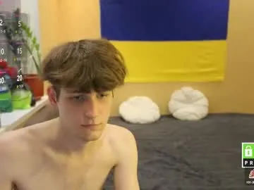 IORio2 – webcam model profile photo Image 17