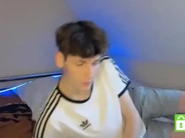 IORio2 – webcam model profile photo Image 19