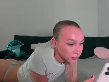 xunybany – webcam model profile photo Image 4