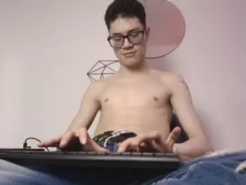 hungeddy – webcam model profile photo Image 14