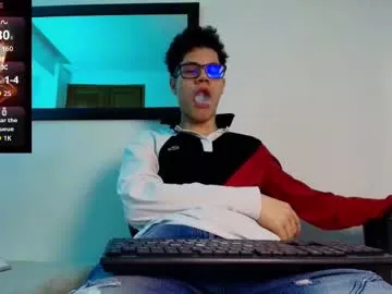 hungeddy – webcam model profile photo Image 8