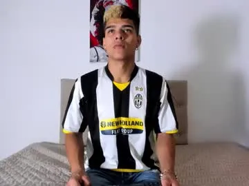 primarch777 – webcam model profile photo Image 18