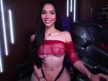 LetsDoeIt111 – webcam model profile photo Image 8
