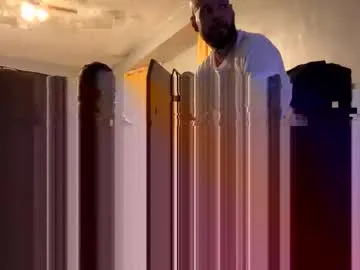 andresgiraldo1 – webcam model profile photo Image 2