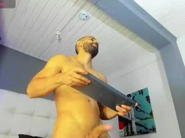 hungeddy – webcam model profile photo Image 6