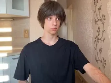 Youlalia – webcam model profile photo Image 3