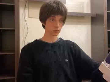 Youlalia – webcam model profile photo Image 7