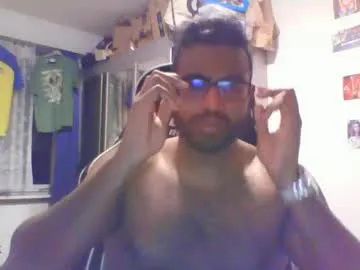 yourchrisjizz – webcam model profile photo