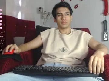 kinksubbydubby – webcam model profile photo Image 6