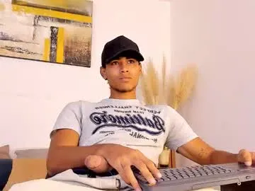 Blonde_sexy21 – webcam model profile photo Image 18