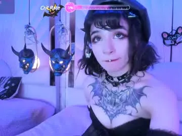 Shy tagged live sex cams