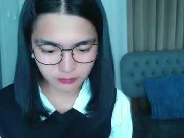 hina_porn – webcam model profile photo Image 13